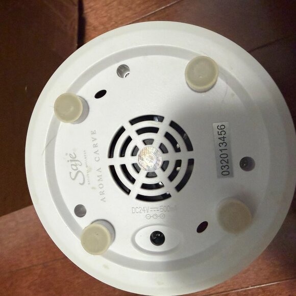 Saje Aroma Carve Diffuser - Picture 3 of 5